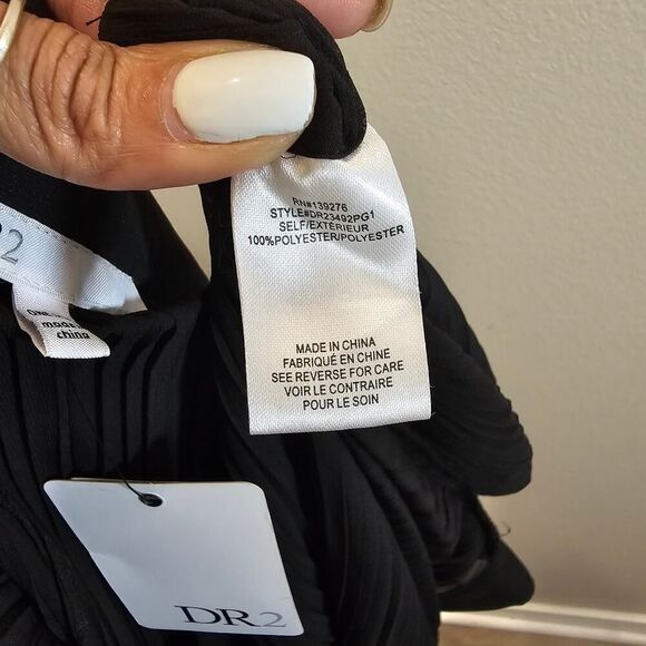 NWOT DR2 Black Sheer Pleated Cover Robe One Size - Picture 8 of 9